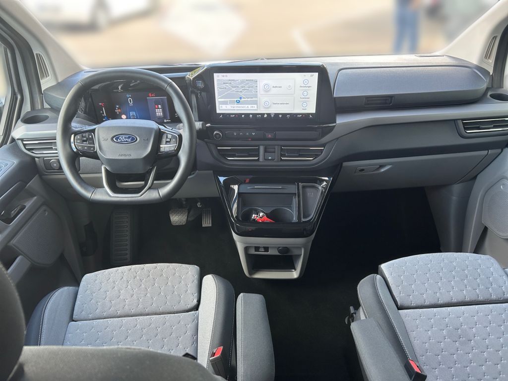 Ford Tourneo Custom 2024