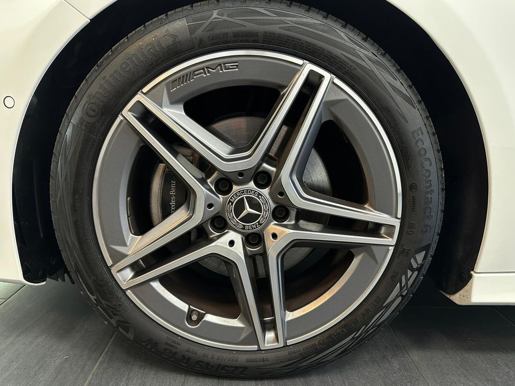 Mercedes-Benz A 200 2024