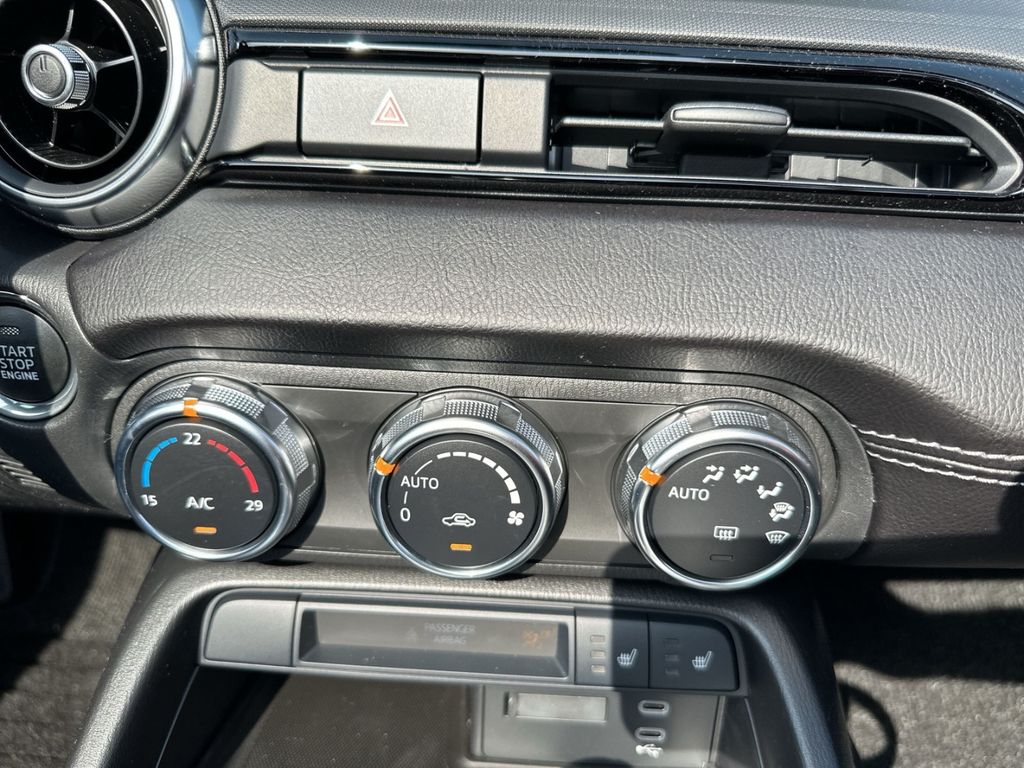 Mazda MX-5 2025
