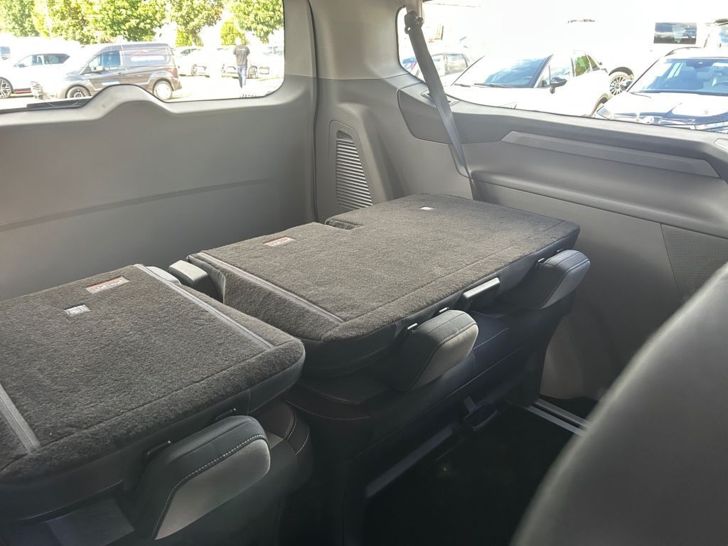 Ford Tourneo Custom 2024