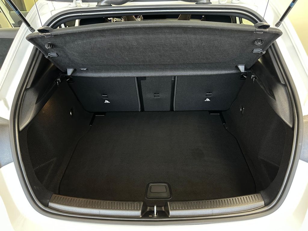 Mercedes-Benz A 200 2024
