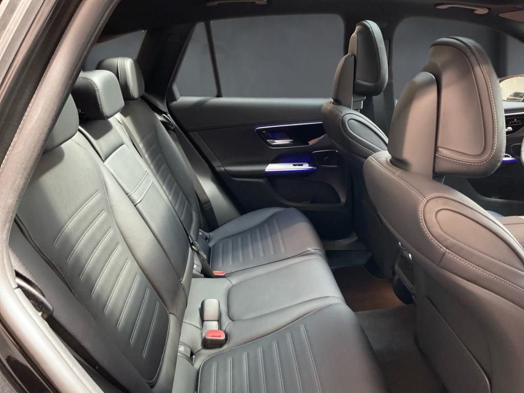 Mercedes-Benz GLC 300 2025