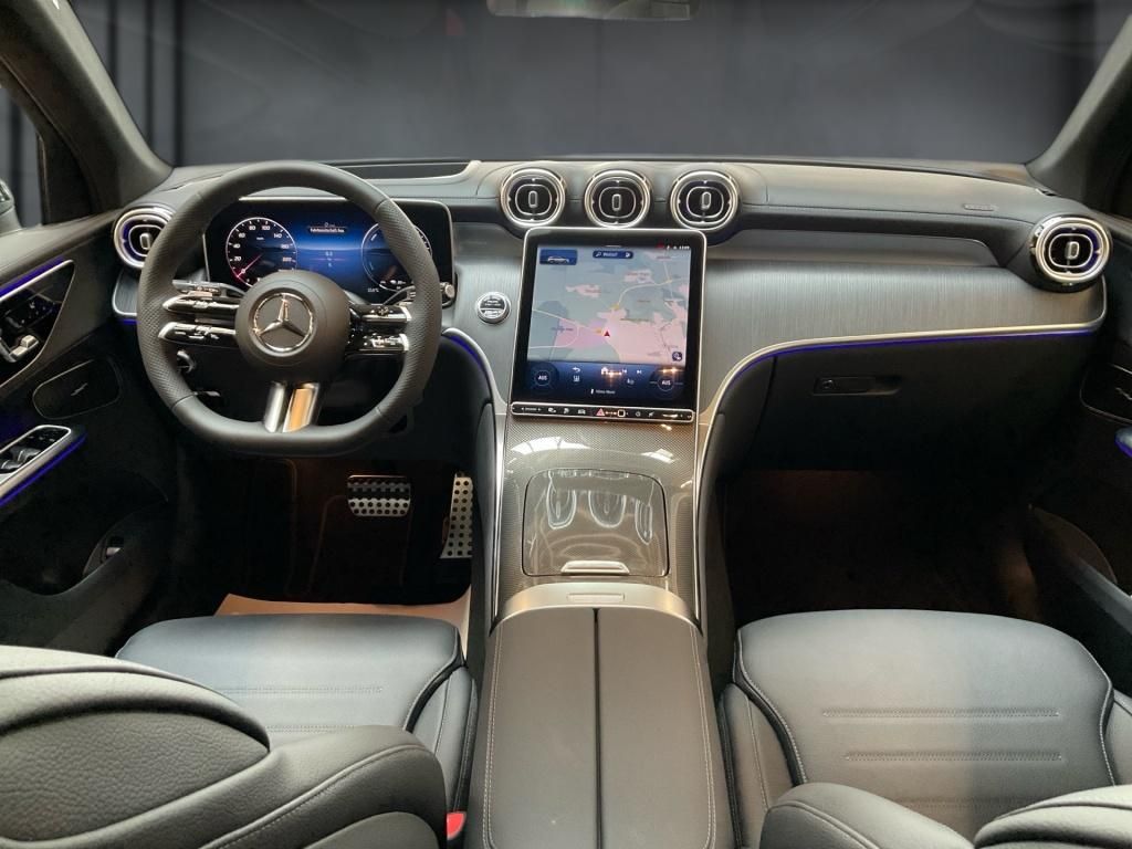 Mercedes-Benz GLC 300 2025
