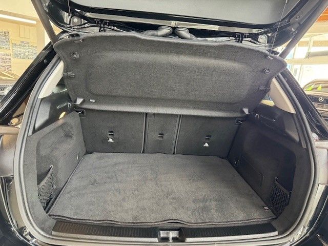 Mercedes-Benz B 200 2024