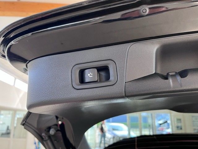 Mercedes-Benz B 200 2024