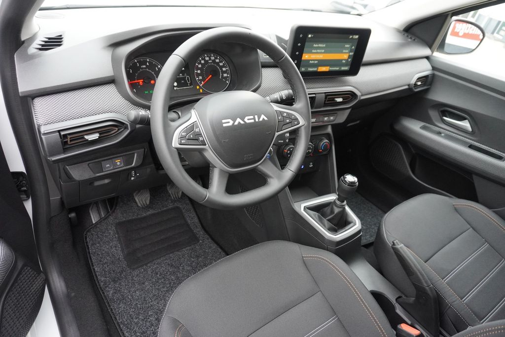 Dacia Sandero 2025
