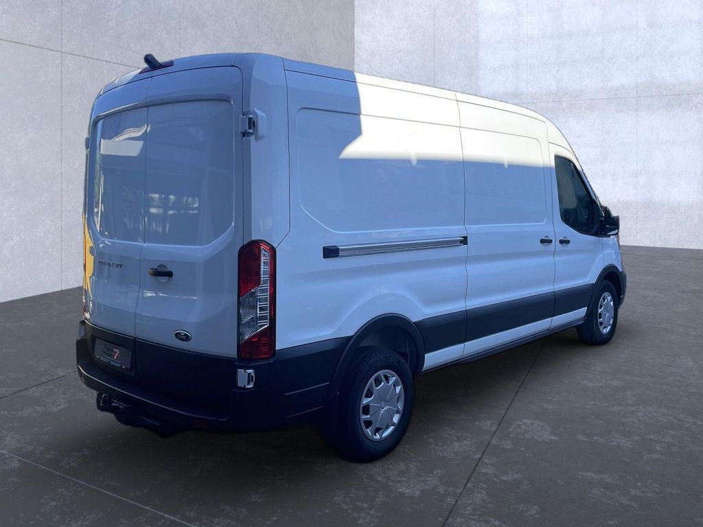 Ford Transit 2023