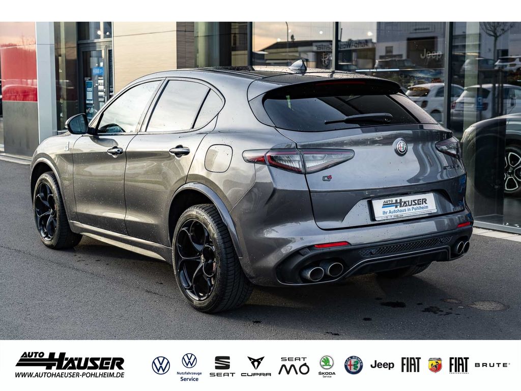 Alfa Romeo Stelvio 2022