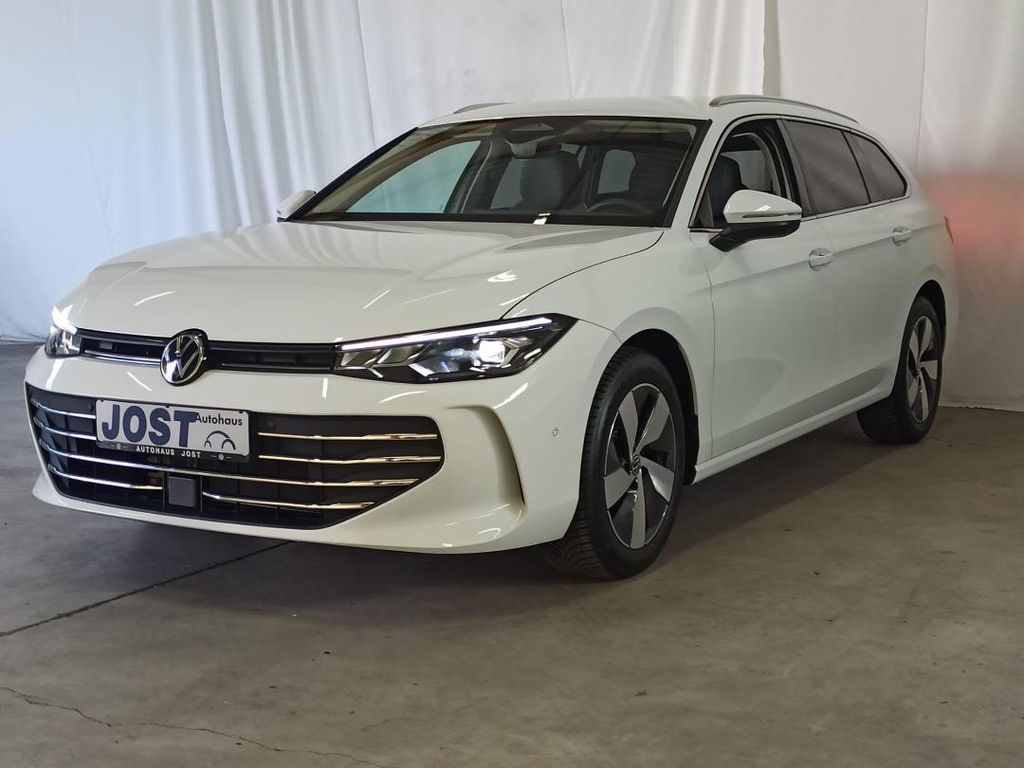 Volkswagen Passat 2024