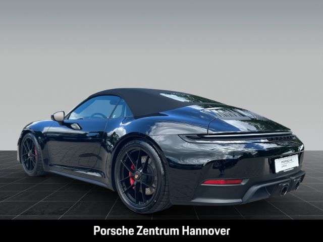 Porsche 992 2025
