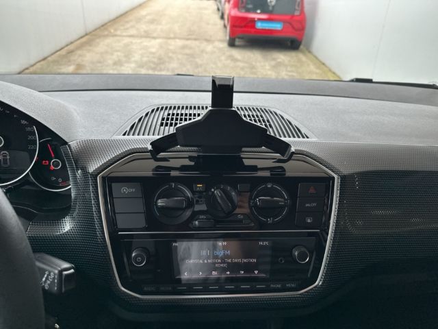 Volkswagen up! 2022