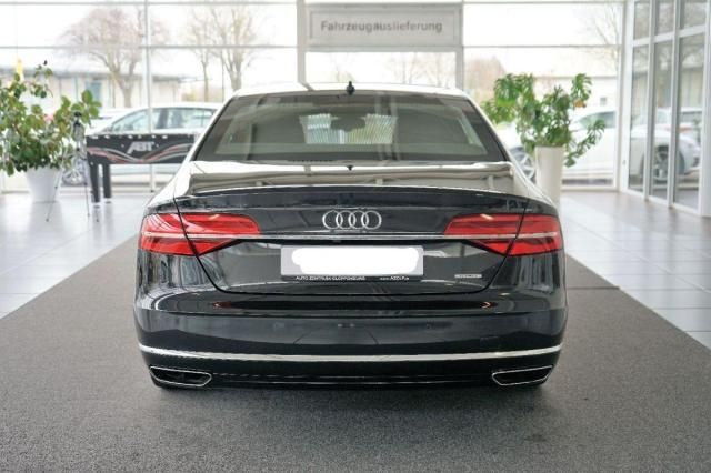 Audi A8 2017