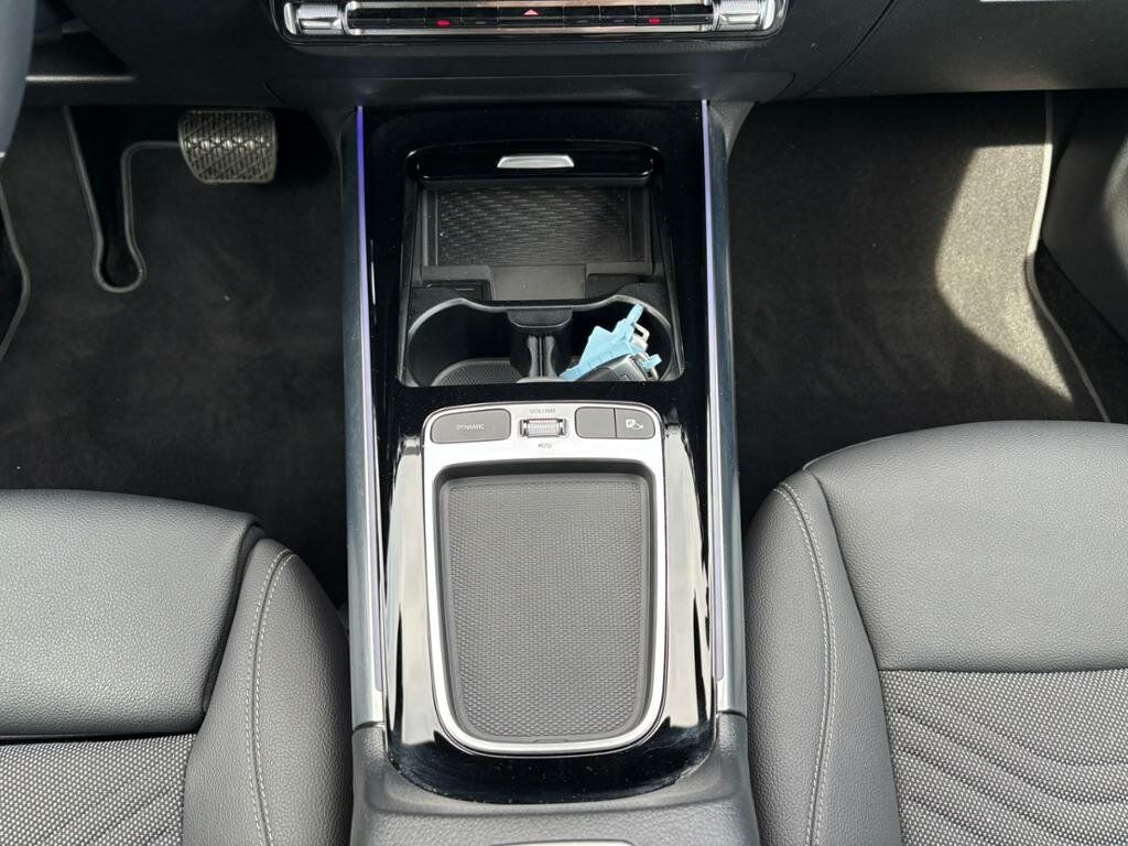 Mercedes-Benz B 200 2024