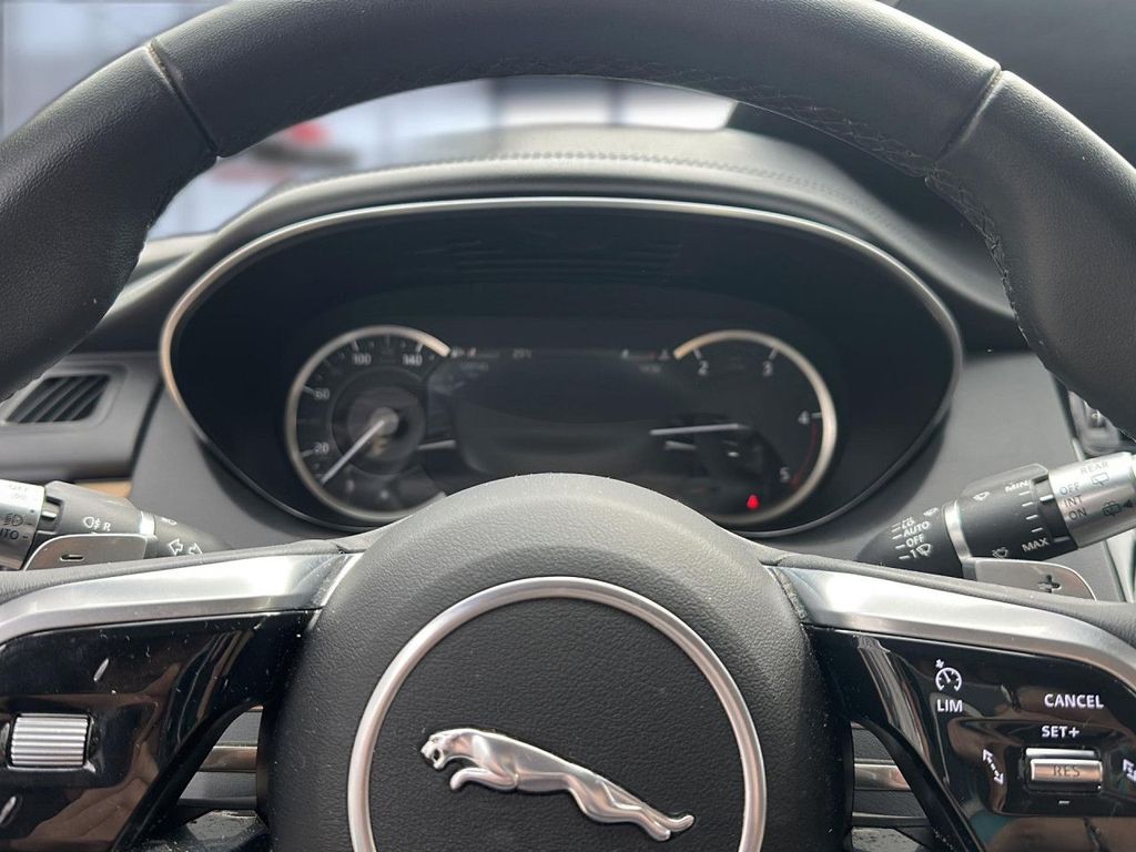 Jaguar E-Pace 2022