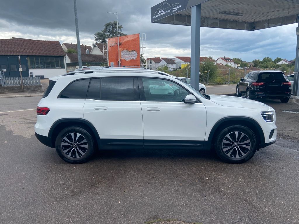 Mercedes-Benz GLB 220 2022
