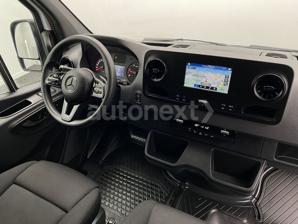 Mercedes-Benz Sprinter 2024