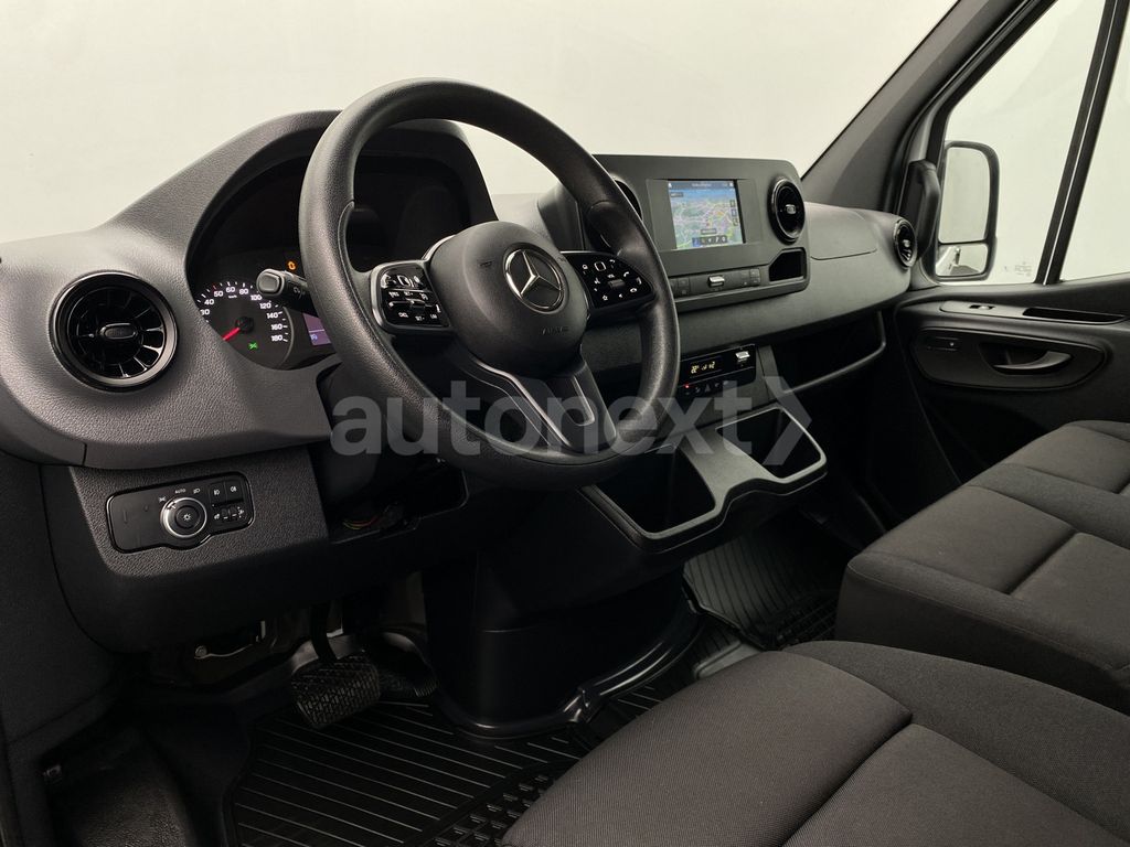 Mercedes-Benz Sprinter 2024