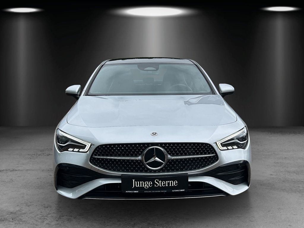 Mercedes-Benz CLA 180 2023