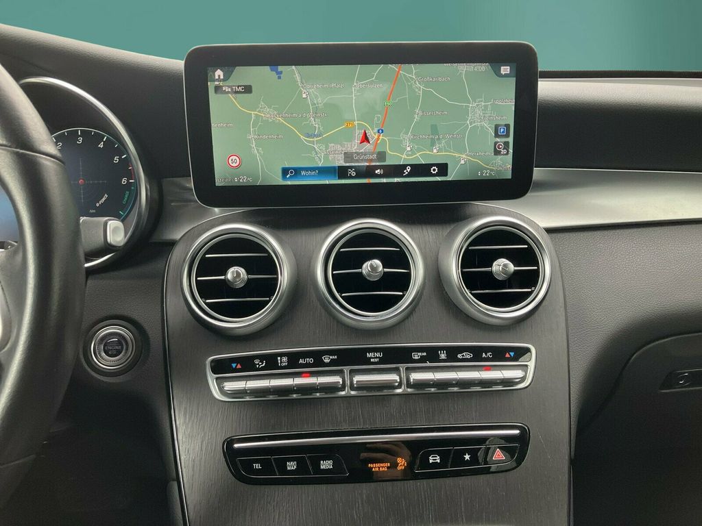 Mercedes-Benz GLC 300 2022