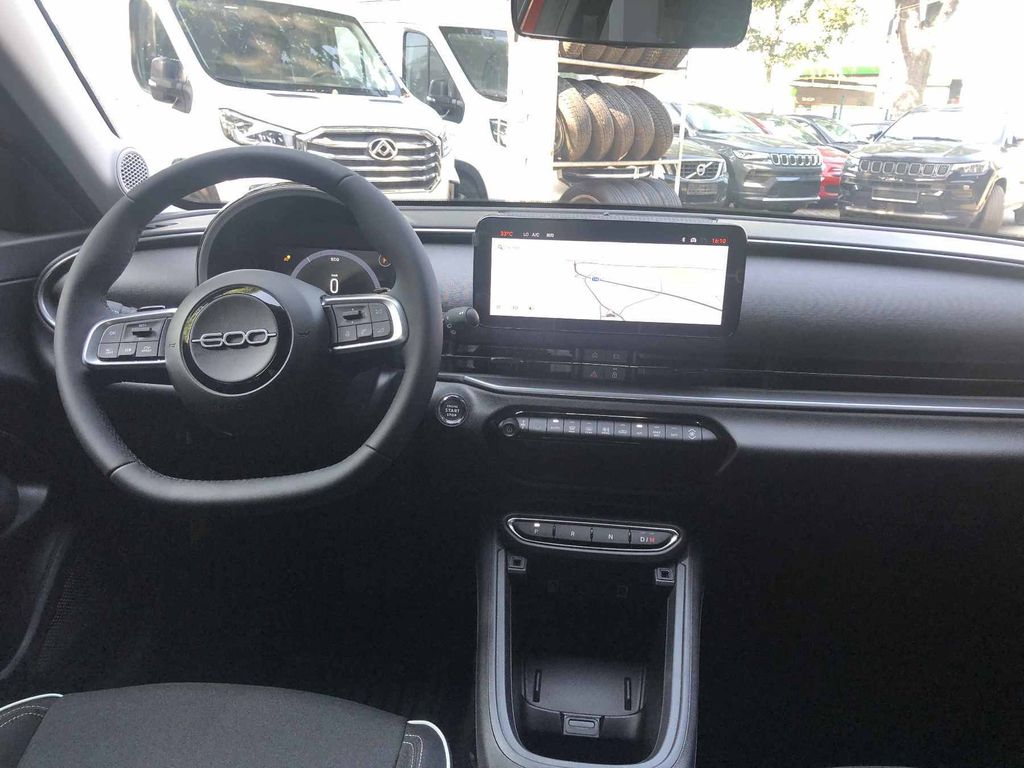Fiat 600 2025
