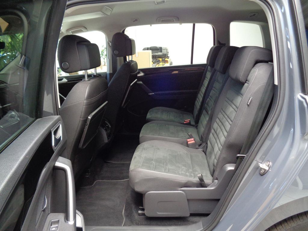 Volkswagen Touran 2021