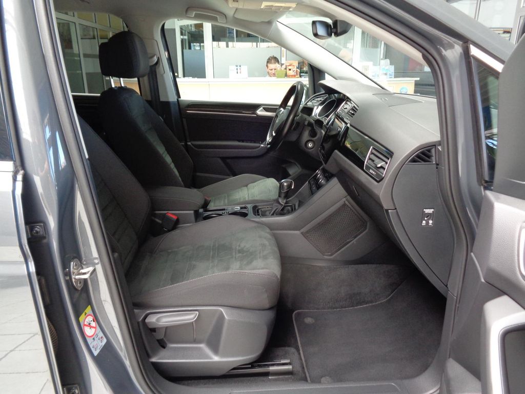 Volkswagen Touran 2021