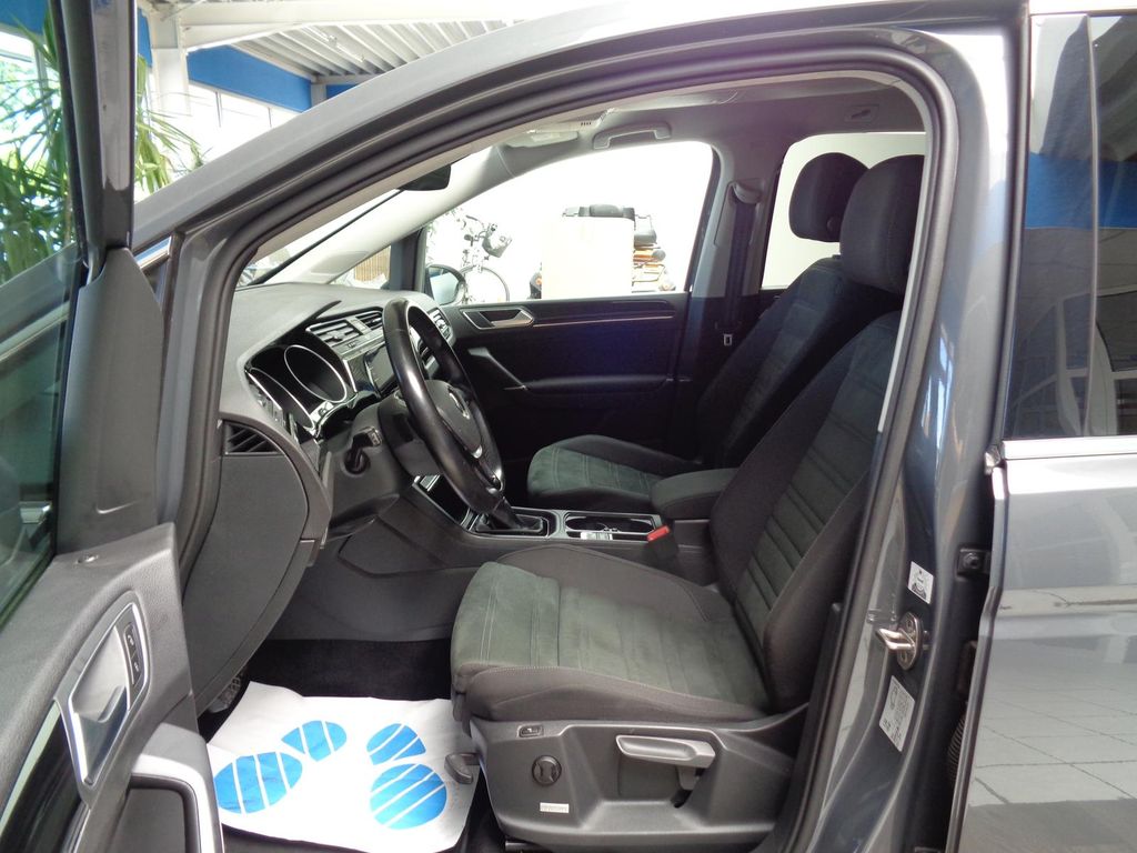 Volkswagen Touran 2021