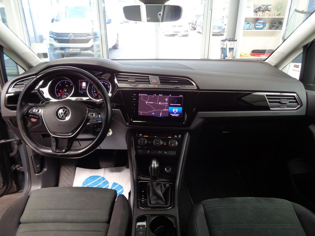 Volkswagen Touran 2021