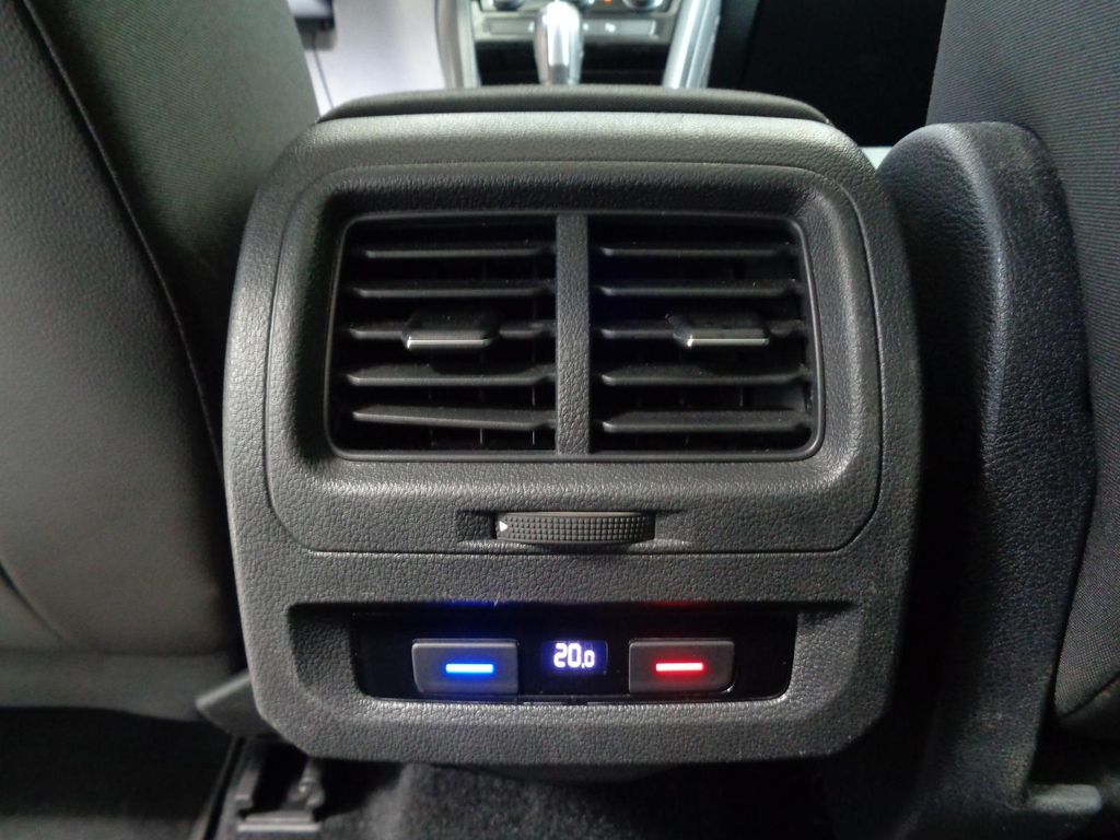 Volkswagen Touran 2021