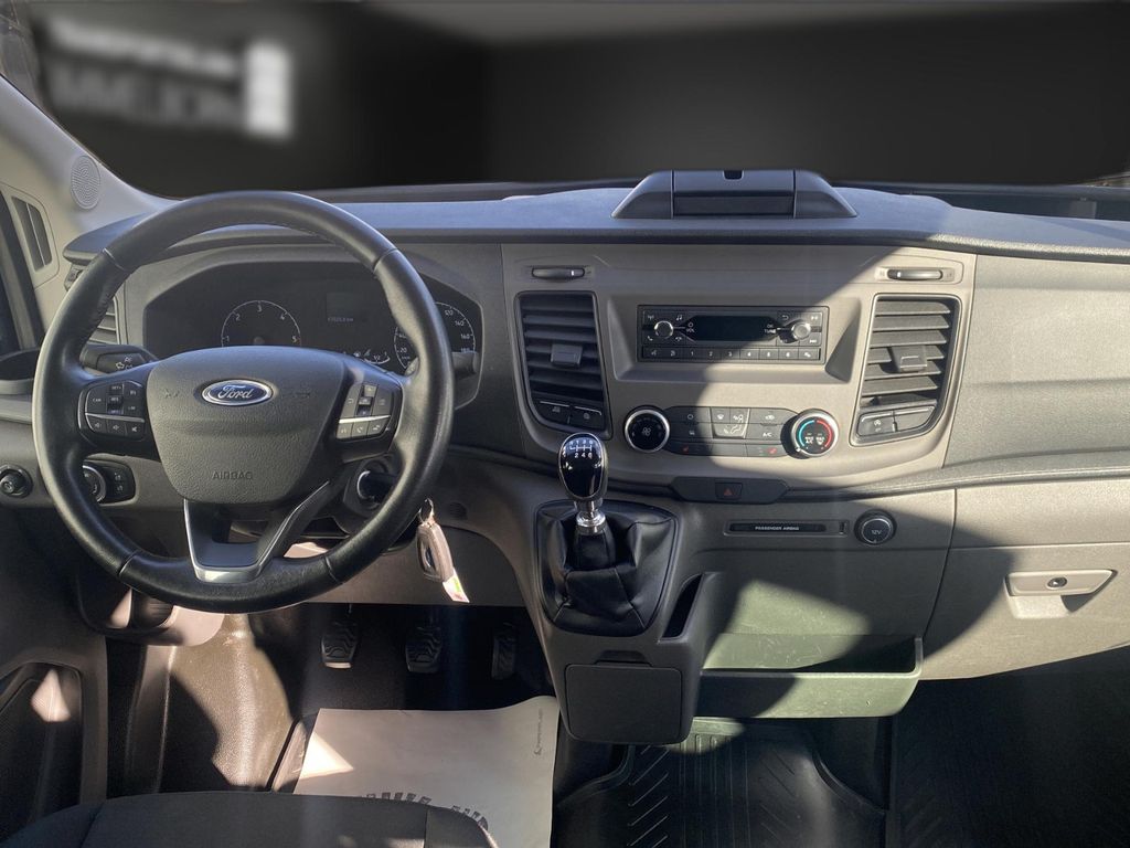 Ford Transit 2021