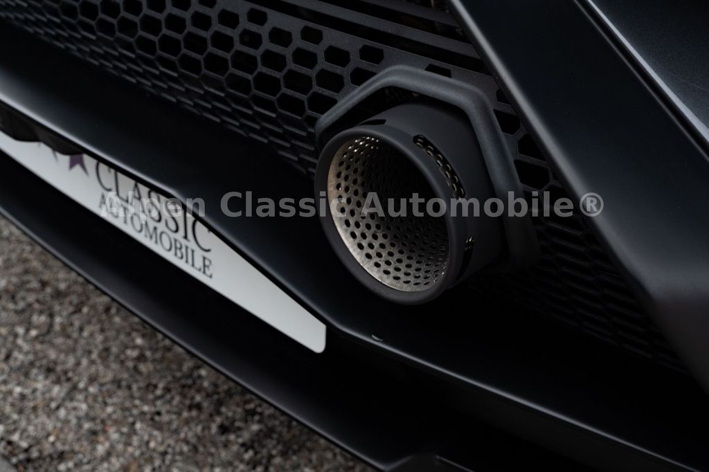 Lamborghini Huracán 2024