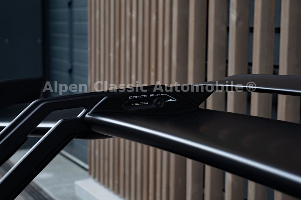 Lamborghini Huracán 2024