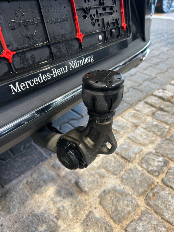 Mercedes-Benz E 300 2022
