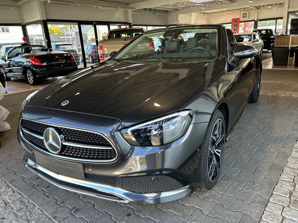 Mercedes-Benz E 300 2022