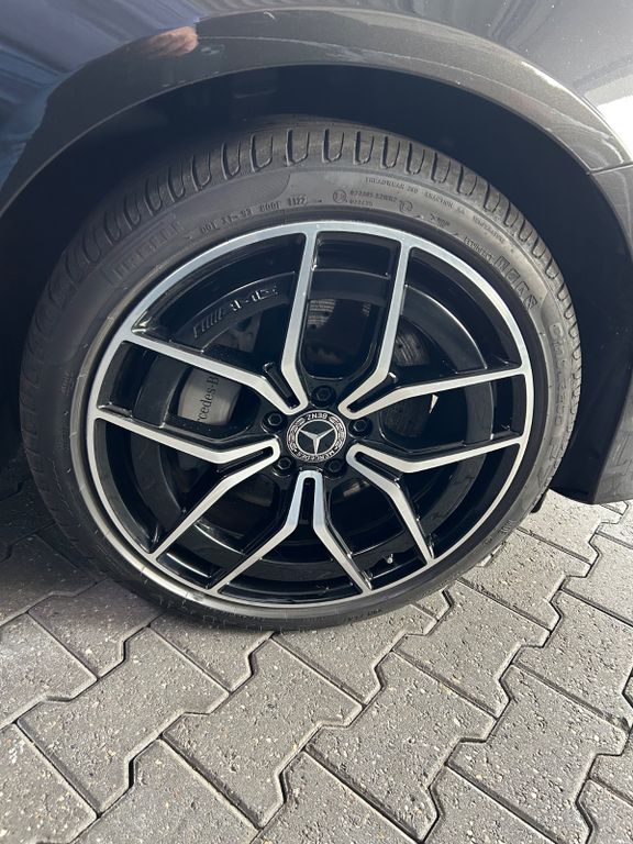 Mercedes-Benz E 300 2022