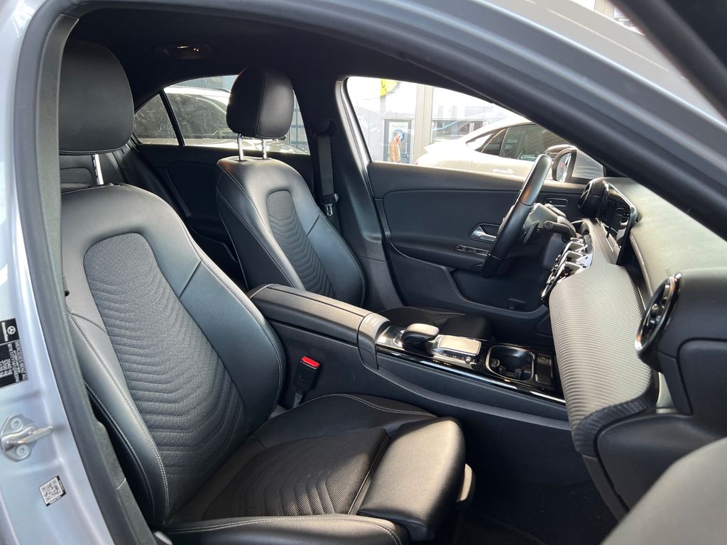 Mercedes-Benz A 220 2020