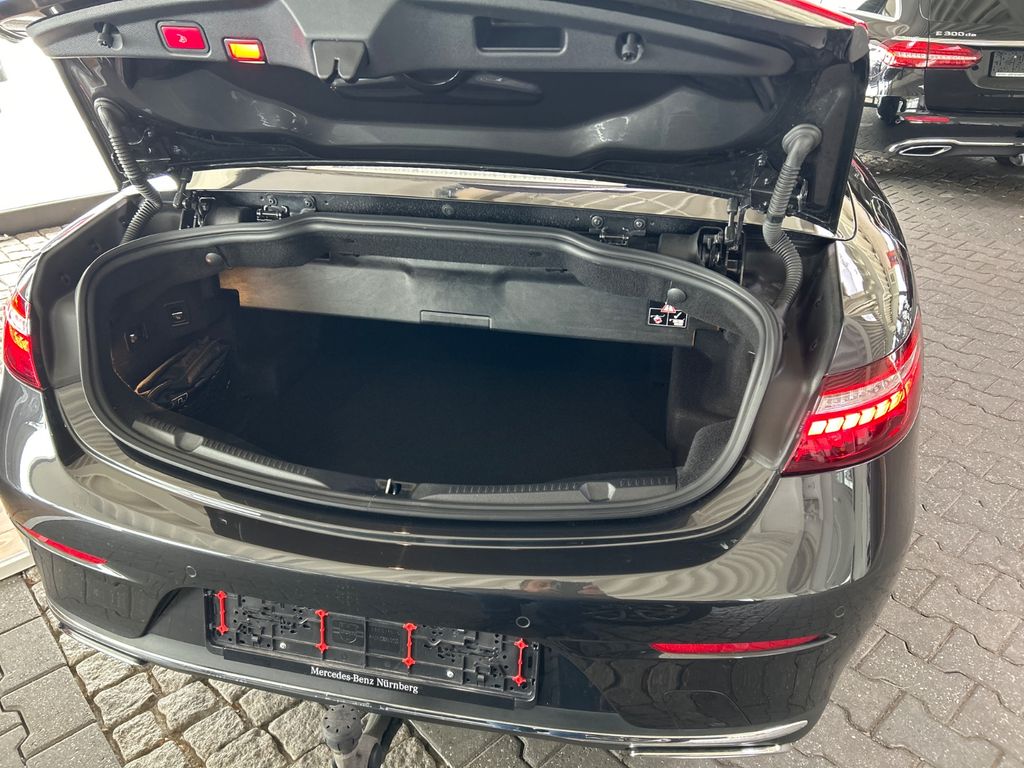 Mercedes-Benz E 300 2022