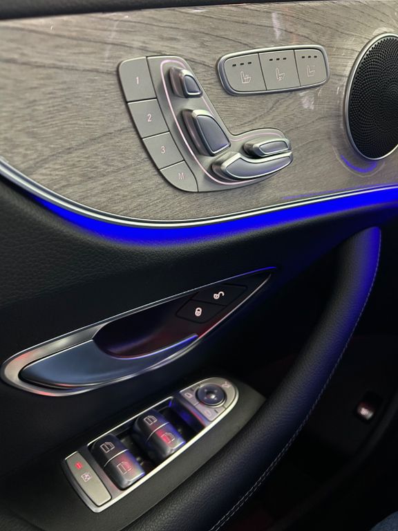 Mercedes-Benz E 300 2022