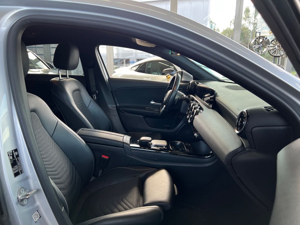Mercedes-Benz A 220 2020