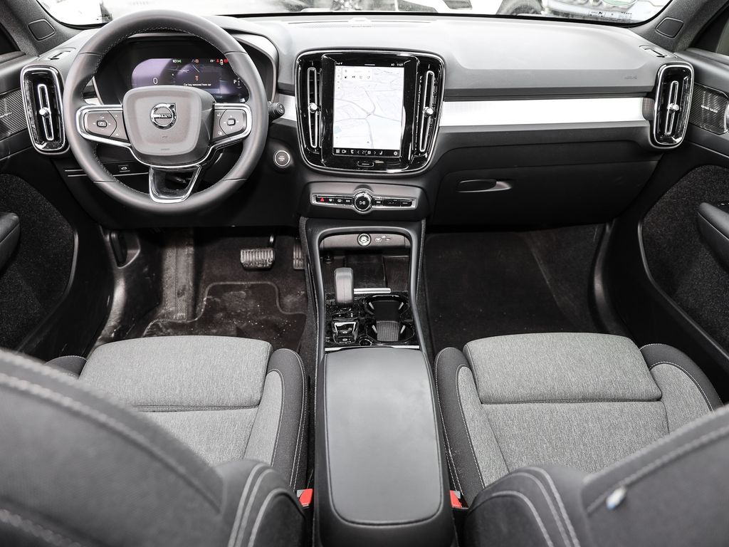 Volvo XC40 2023