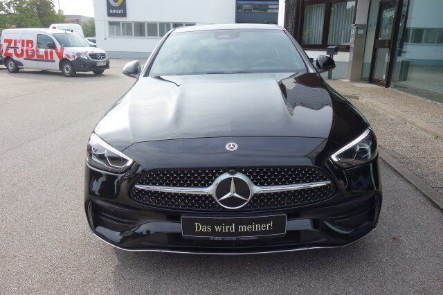 Mercedes-Benz C 300 2024