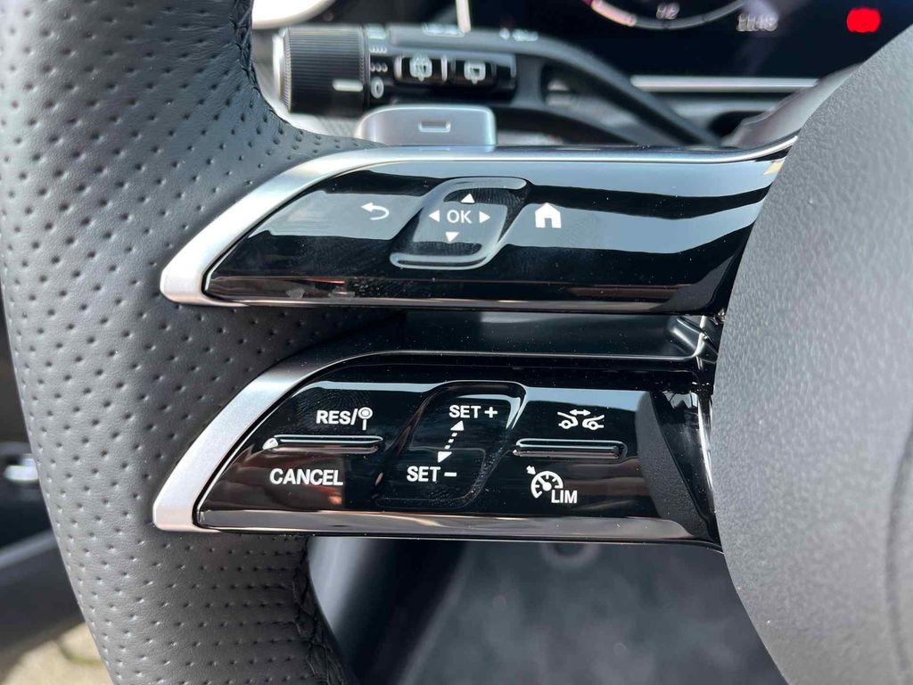 Mercedes-Benz C 220 2025