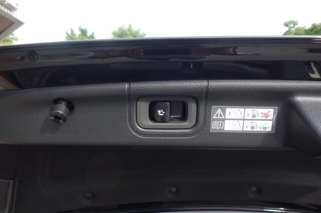 Mercedes-Benz C 300 2024