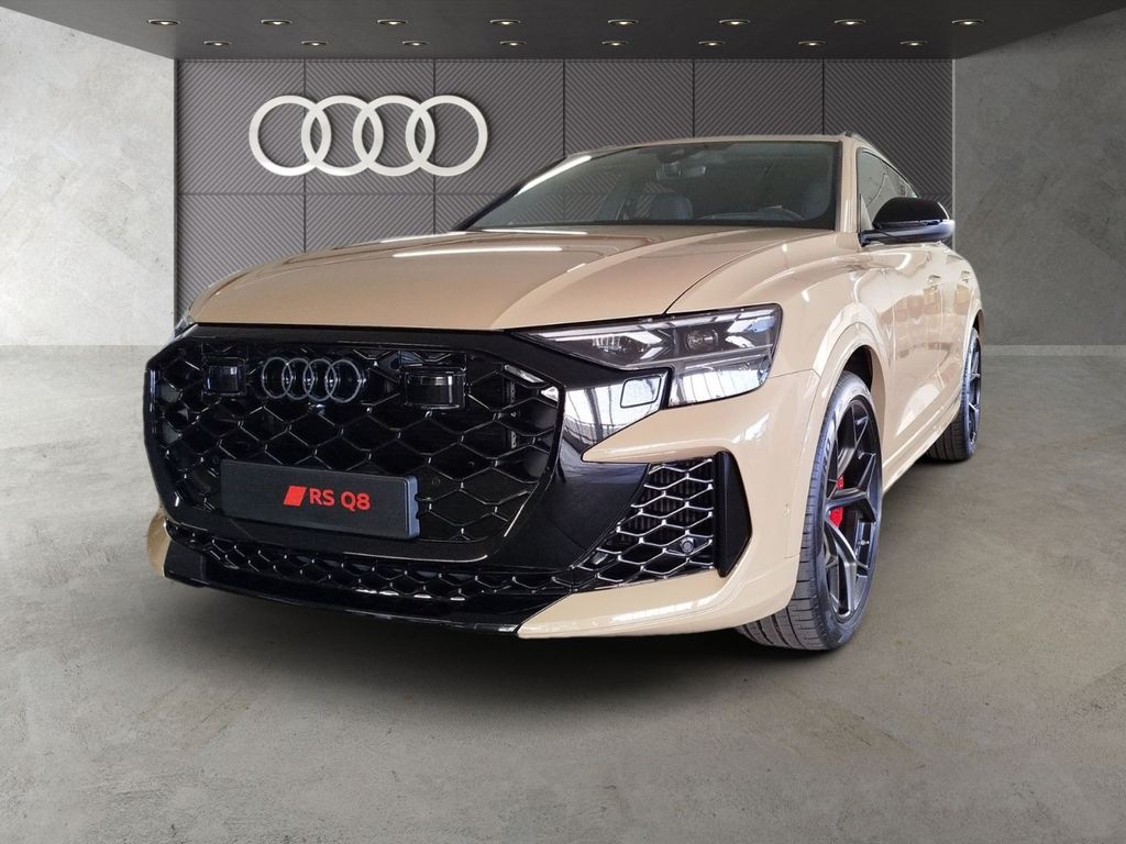 Audi RSQ8