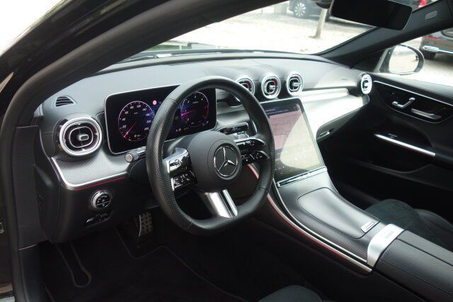 Mercedes-Benz C 300 2024