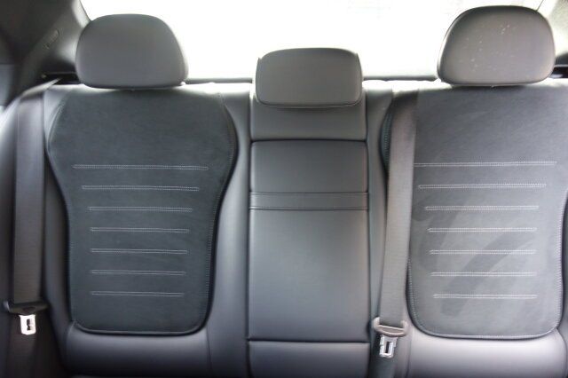 Mercedes-Benz C 300 2024