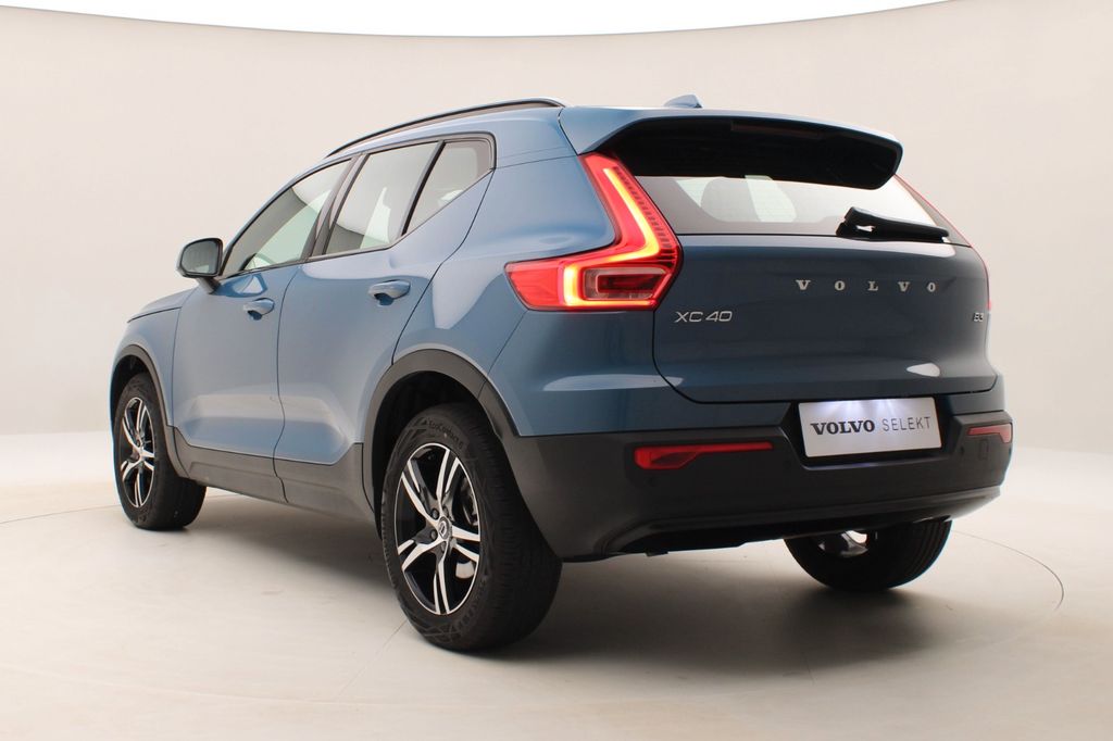 Volvo XC40 2024