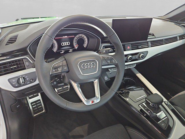Audi A4 2025