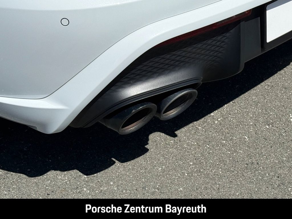 Porsche Macan 2022