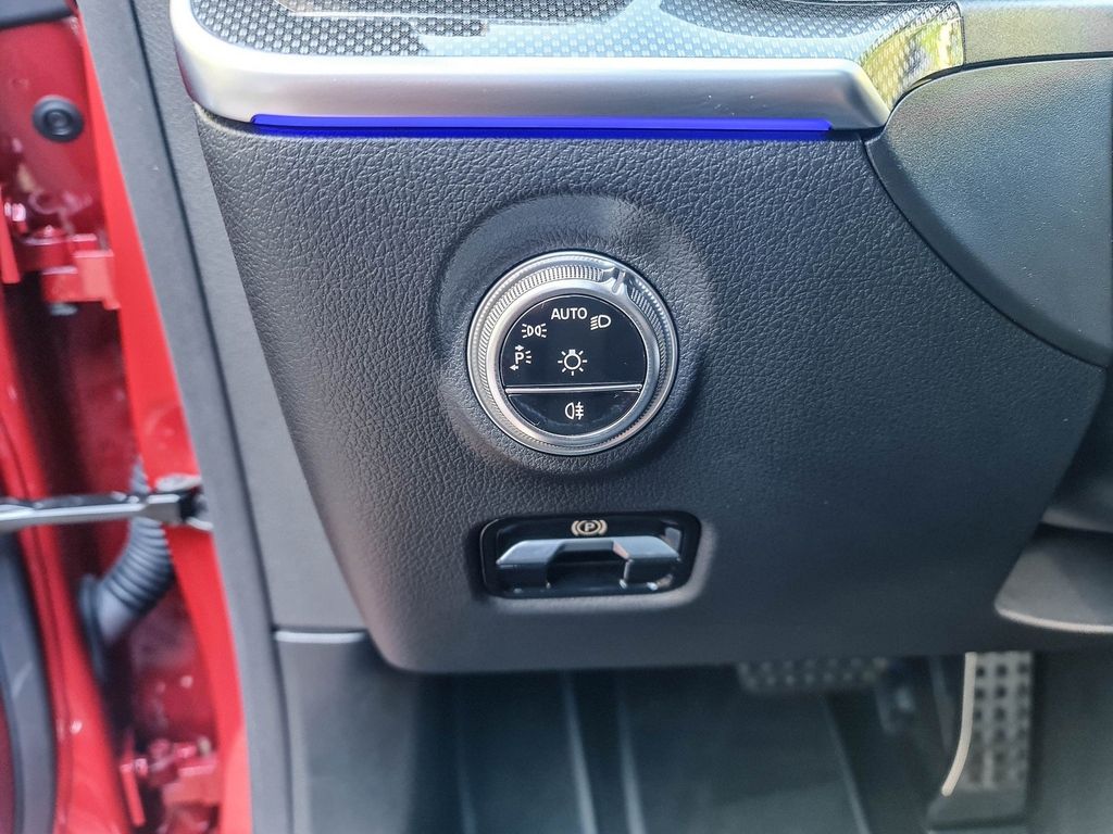 Mercedes-Benz CLE 200 2024